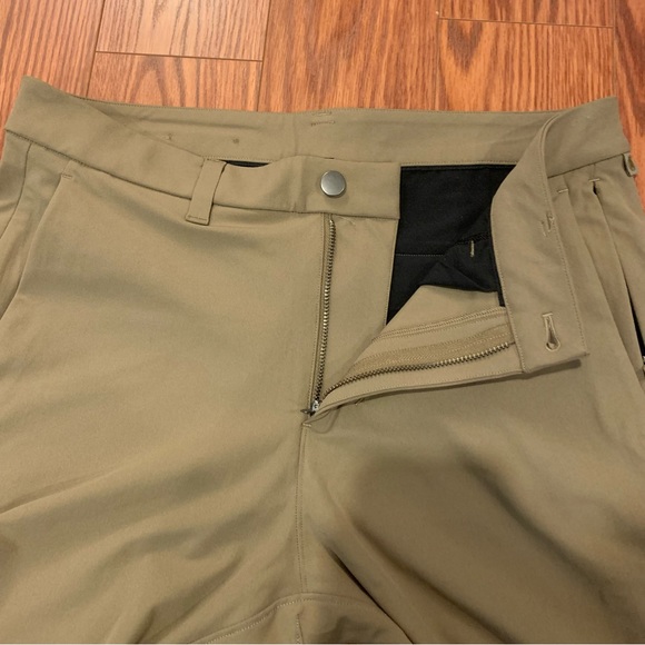 Men’s Lululemon Comission Warpstreme 28” Pants size 32 - Picture 3 of 11